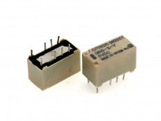 Реле G6S-2-Y 5VDC Тип 00.1 5VDC 2C(DPDT) 2A Omron 15*7.5*9.4mm