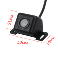 Видеокамера заднего вида TS-CAV18 автомобильная TDS LED подсветка; цветная, PAL, разрешение 600 линий, угол обзора 105°, питание 12В, видеовыход RCA