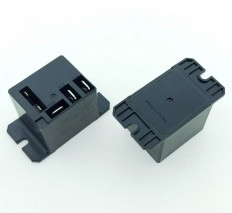 Реле ST-90TPNCE-220CF Тип 27.2 220VAC 1С(SPDT) 30A(NC)/40A(NO) Essima 32.5(50.2)*27.5*28.2mm; фланец, силовые выводы сверху, максимальная рабочая температура +155°C