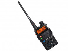 Радиостанция портативная Baofeng UV-5R 8W BAOFENG Диапазон частот: 136-174 МГц + 400-470 МГц; FM приёмник (87.0MHz-108.0MHz);
фонарик