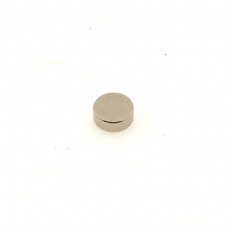 Неодимовый магнит диск 5х2 мм Сила сцепления 0.3кг; вес 0.3гр;